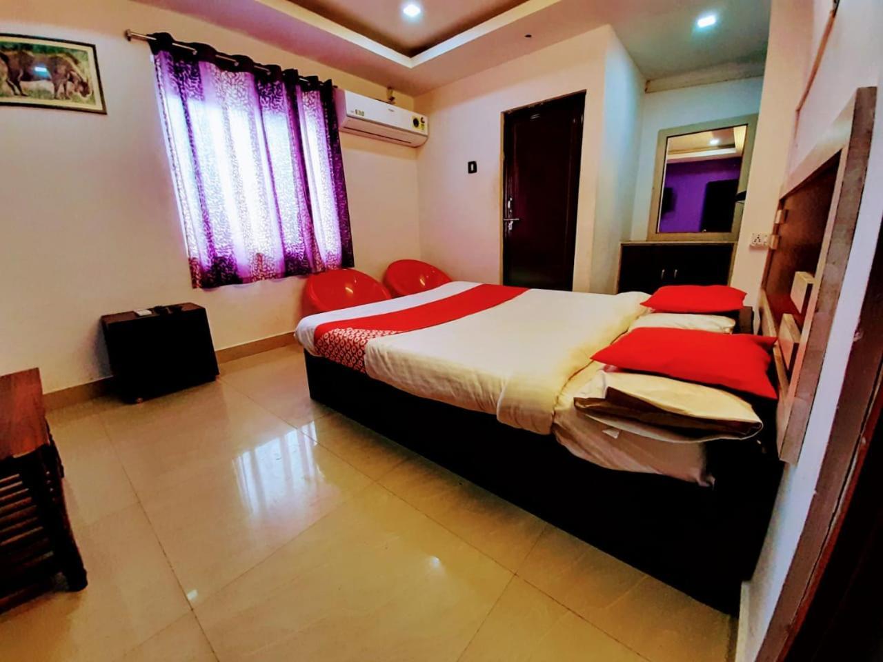 Hotel Vashishta Inn Paderu Exterior foto